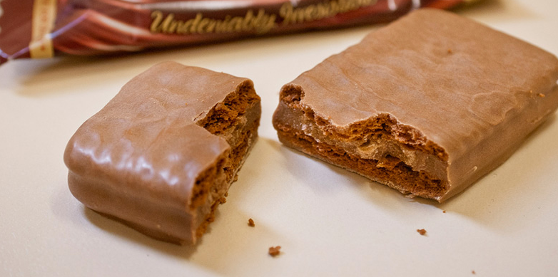 TimTam 巧克力夾心餅乾-經典原味(18g)