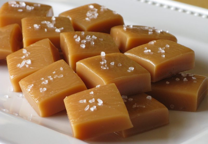 零食嘴大評比｜一定要去吃的法國點心！8項解饞美食_3. Salt caramel 海鹽焦糖糖果