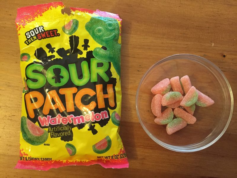 零食排行榜｜美國 Top 5 各類酸軟糖大評比_加拿大_SourPatch Watermelon 小人酸軟糖西瓜口味