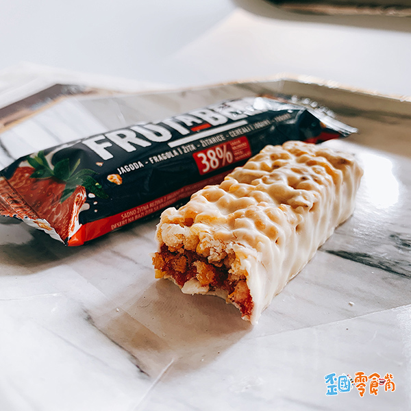 斯洛維尼亞 Frutabela 果醬夾心風味棒